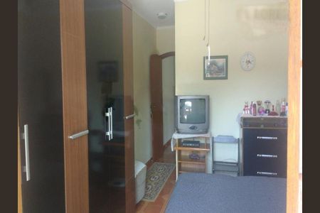 Casa à venda com 3 quartos, 202m² em Jardim Santo Elias, São Paulo