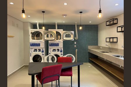 Apartamento para alugar com 25m², 1 quarto e sem vaga Apartamento para alugar com 25m², 1 quarto e sem vagaLavanderia