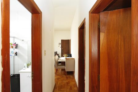 Apartamento à venda com 90m², 3 quartos e sem vagaCorredor