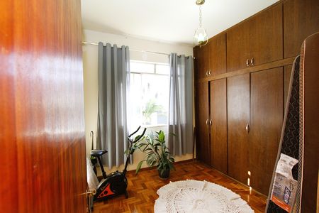 Apartamento à venda com 90m², 3 quartos e sem vagaQuarto 2