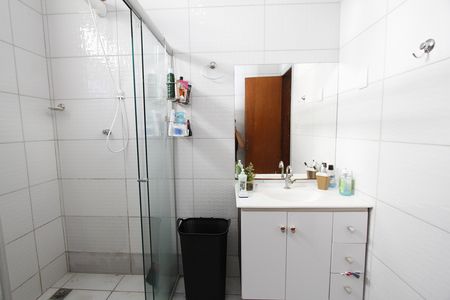 Apartamento à venda com 90m², 3 quartos e sem vagaBanheiro Social