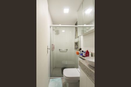 Apartamento à venda com 65m², 3 quartos e 1 vaga Apartamento à venda com 65m², 3 quartos e 1 vagaBanheiro