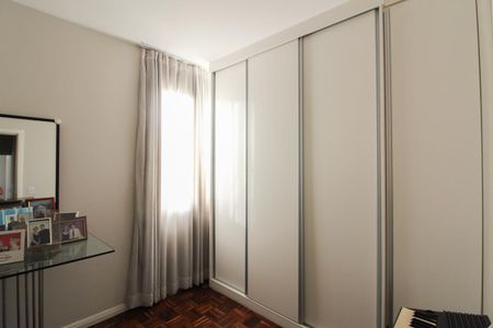 Apartamento à venda com 65m², 3 quartos e 1 vaga Apartamento à venda com 65m², 3 quartos e 1 vagaQuarto 1