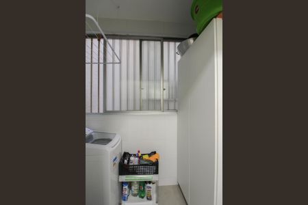 Apartamento à venda com 65m², 3 quartos e 1 vaga Apartamento à venda com 65m², 3 quartos e 1 vagaÁrea de Serviço