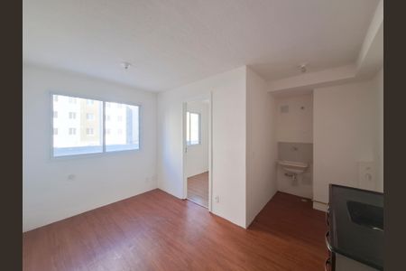 Sala de apartamento para alugar com 2 quartos, 35m² em Parque Pan Americano, São Paulo