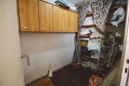 Apartamento à venda com 72m², 2 quartos e 1 vaga Apartamento à venda com 72m², 2 quartos e 1 vagaQuarto de Serviço