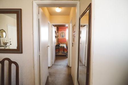 Apartamento à venda com 72m², 2 quartos e 1 vaga Apartamento à venda com 72m², 2 quartos e 1 vagaCorredor