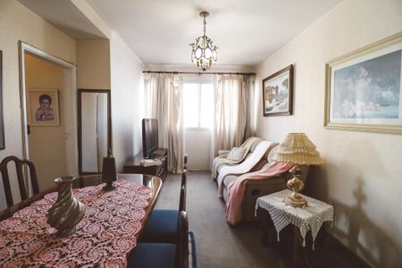 Apartamento à venda com 72m², 2 quartos e 1 vaga Apartamento à venda com 72m², 2 quartos e 1 vagaSala