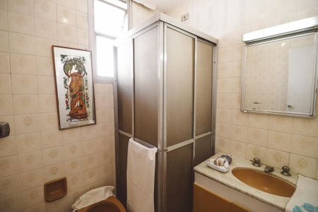 Apartamento à venda com 72m², 2 quartos e 1 vaga Apartamento à venda com 72m², 2 quartos e 1 vagaBanheiro
