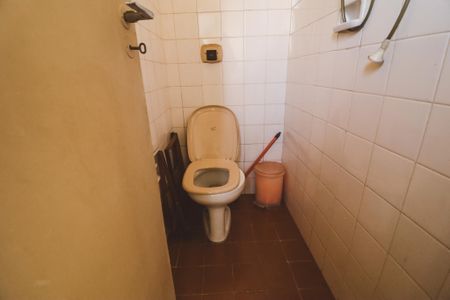 Apartamento à venda com 72m², 2 quartos e 1 vaga Apartamento à venda com 72m², 2 quartos e 1 vagaBanheiro de serviço