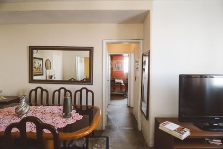 Apartamento à venda com 72m², 2 quartos e 1 vaga Apartamento à venda com 72m², 2 quartos e 1 vagaSala