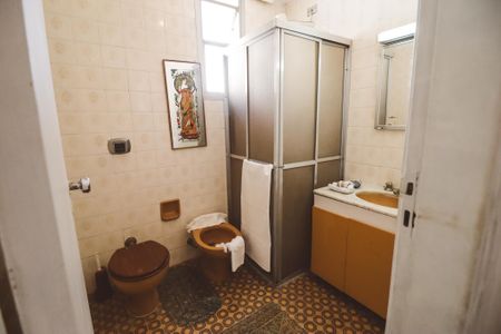 Apartamento à venda com 72m², 2 quartos e 1 vaga Apartamento à venda com 72m², 2 quartos e 1 vagaBanheiro