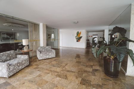 Apartamento à venda com 72m², 2 quartos e 1 vaga Apartamento à venda com 72m², 2 quartos e 1 vagaHall de entrada