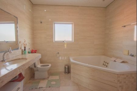 Banheiro da Suíte de casa para alugar com 1 quarto, 50m² em Parque Santa Bárbara, Campinas