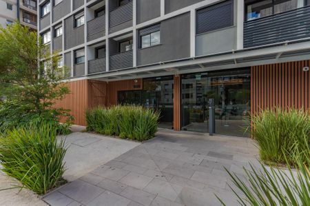 Studio para alugar com 25m², 1 quarto e 1 vaga Studio para alugar com 25m², 1 quarto e 1 vagaFachada