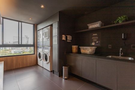 Studio para alugar com 25m², 1 quarto e 1 vaga Studio para alugar com 25m², 1 quarto e 1 vagaÁrea comum - Lavanderia