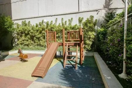 Apartamento à venda com 78m², 2 quartos e 1 vaga