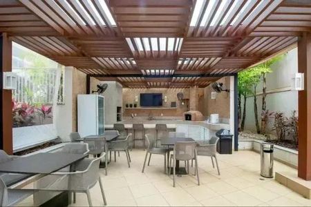 Apartamento à venda com 78m², 2 quartos e 1 vaga