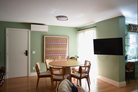 Apartamento à venda com 106m², 1 quarto e 1 vagaSala