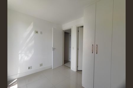 Casa de condomínio para alugar com 200m², 4 quartos e 1 vaga Casa de condomínio para alugar com 200m², 4 quartos e 1 vagaSuíte 3