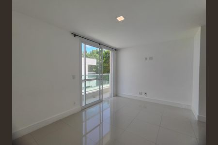 Casa de condomínio para alugar com 200m², 4 quartos e 1 vaga Casa de condomínio para alugar com 200m², 4 quartos e 1 vagaSuíte 2