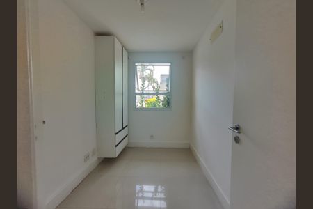 Casa de condomínio para alugar com 200m², 4 quartos e 1 vaga Casa de condomínio para alugar com 200m², 4 quartos e 1 vagaQuarto de Serviço