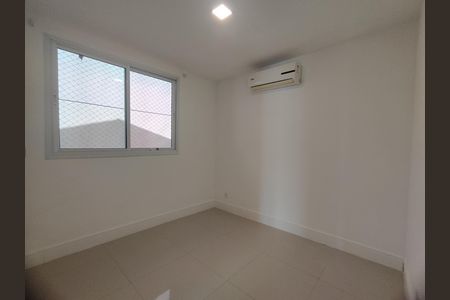 Casa de condomínio para alugar com 200m², 4 quartos e 1 vaga Casa de condomínio para alugar com 200m², 4 quartos e 1 vagaSuíte Canadense