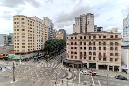 Apartamento à venda com 92m², 2 quartos e sem vaga Apartamento à venda com 92m², 2 quartos e sem vagaVista