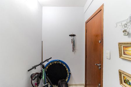 Apartamento à venda com 92m², 2 quartos e sem vaga Apartamento à venda com 92m², 2 quartos e sem vagaEntrada
