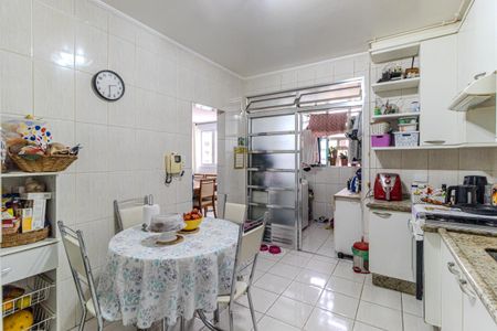 Apartamento à venda com 92m², 2 quartos e sem vaga Apartamento à venda com 92m², 2 quartos e sem vagaCozinha