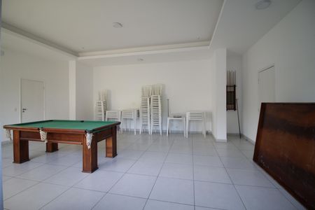 Apartamento para alugar com 60m², 2 quartos e 1 vagaÁrea comum - Salão de festas