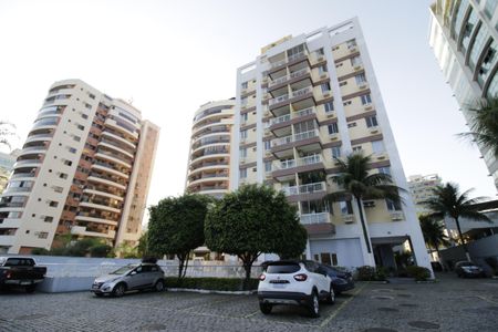 Apartamento para alugar com 60m², 2 quartos e 1 vagaFachada do bloco