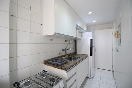 Apartamento para alugar com 60m², 2 quartos e 1 vagaCozinha