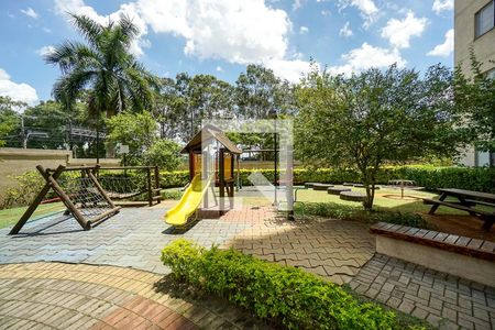 Apartamento à venda com 48m², 2 quartos e 1 vaga Apartamento à venda com 48m², 2 quartos e 1 vagaÁrea comum - Playground