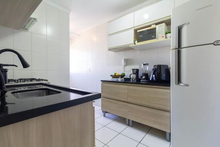 Apartamento à venda com 48m², 2 quartos e 1 vaga Apartamento à venda com 48m², 2 quartos e 1 vagaCozinha