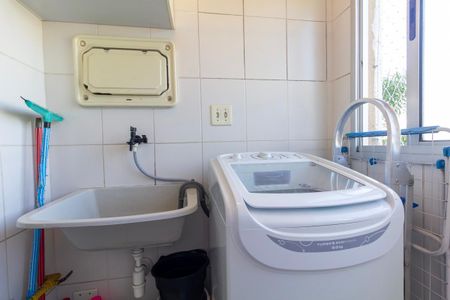 Apartamento à venda com 48m², 2 quartos e 1 vaga Apartamento à venda com 48m², 2 quartos e 1 vagaÁrea de Serviço