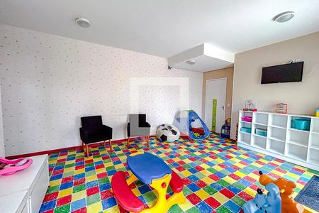 Apartamento à venda com 48m², 2 quartos e 1 vaga Apartamento à venda com 48m², 2 quartos e 1 vagaÁrea comum - Brinquedoteca