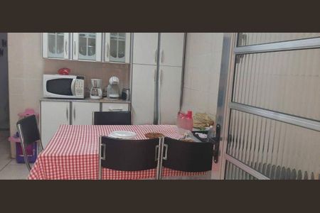 Casa à venda com 130m², 2 quartos e 1 vaga