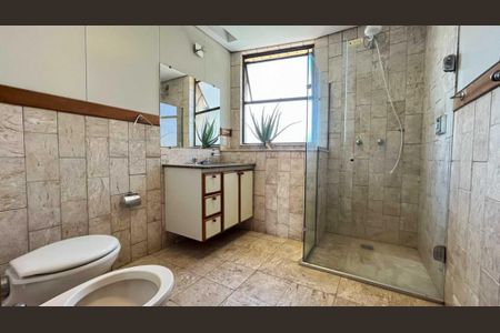 Apartamento à venda com 180m², 4 quartos e 2 vagas