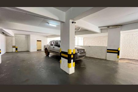 Apartamento à venda com 180m², 4 quartos e 2 vagas
