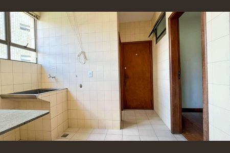Apartamento à venda com 180m², 4 quartos e 2 vagas