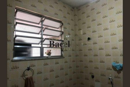 Apartamento à venda com 102m², 2 quartos e 1 vaga