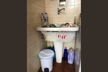 Apartamento à venda com 102m², 2 quartos e 1 vaga
