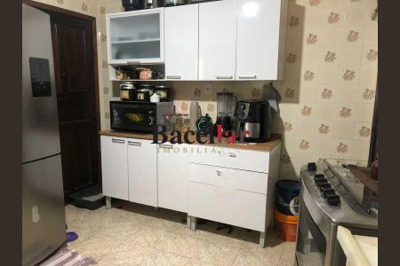 Apartamento à venda com 102m², 2 quartos e 1 vaga