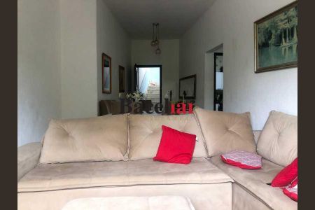 Apartamento à venda com 102m², 2 quartos e 1 vaga