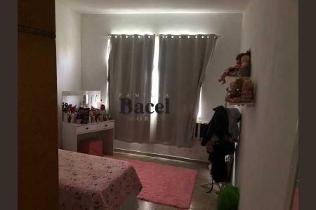 Apartamento à venda com 102m², 2 quartos e 1 vaga