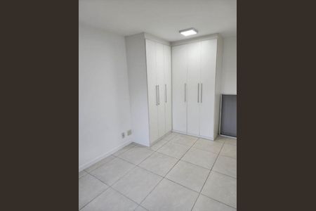 Apartamento à venda com 120m², 1 quarto e 1 vaga
