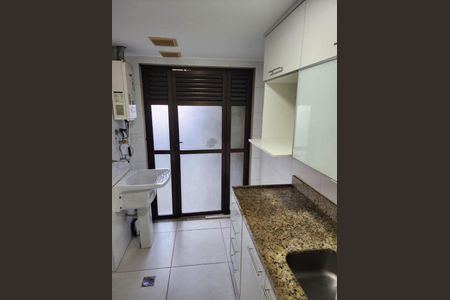 Apartamento à venda com 120m², 1 quarto e 1 vaga