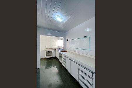 Apartamento à venda com 256m², 3 quartos e 2 vagasCozinha