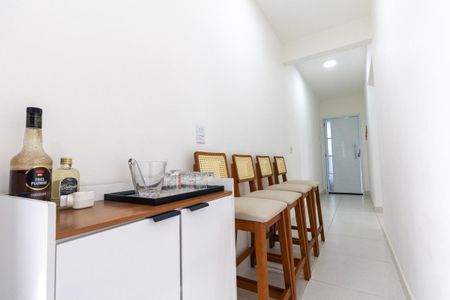 Apartamento à venda com 45m², 2 quartos e sem vaga Apartamento à venda com 45m², 2 quartos e sem vagaCorredor